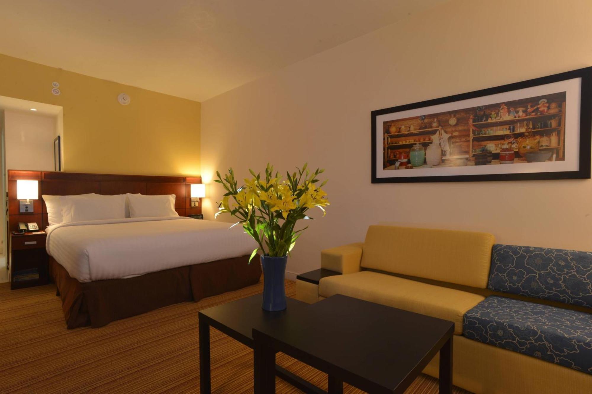 Courtyard Toluca Tollocan Екстериор снимка