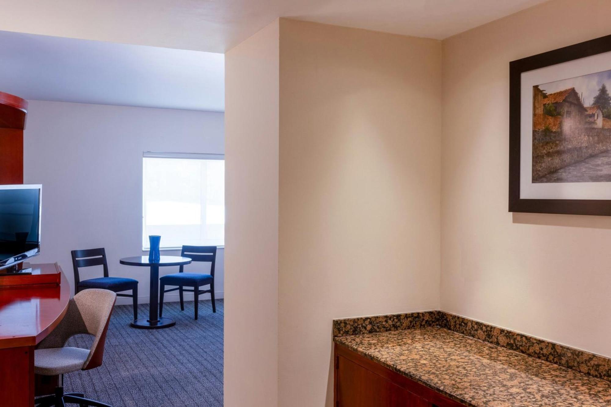 Courtyard Toluca Tollocan Екстериор снимка