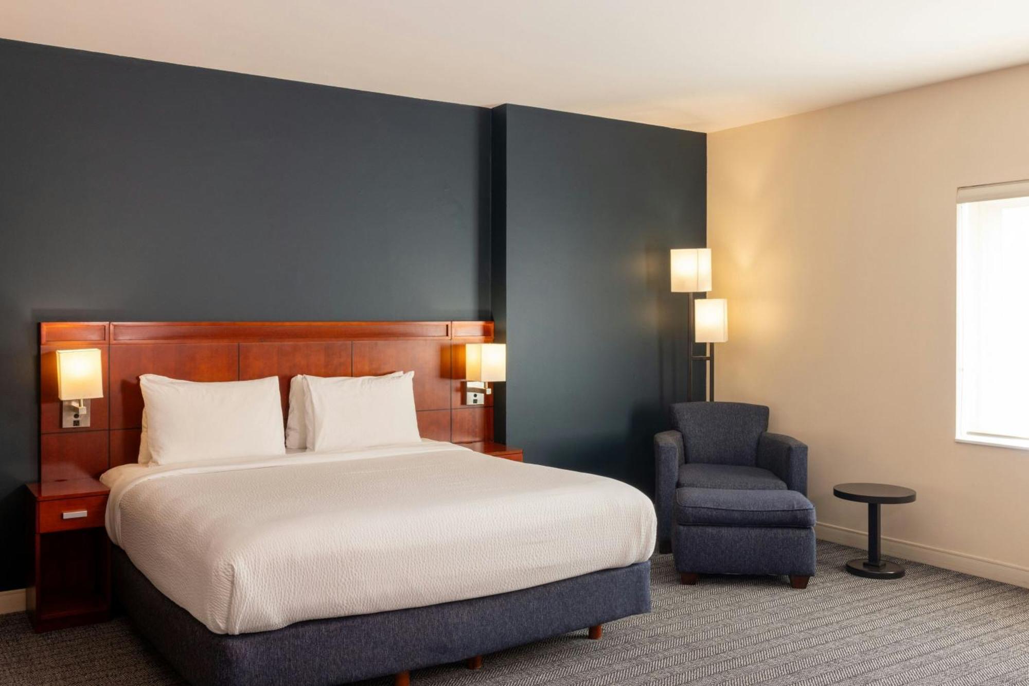 Courtyard Toluca Tollocan Екстериор снимка