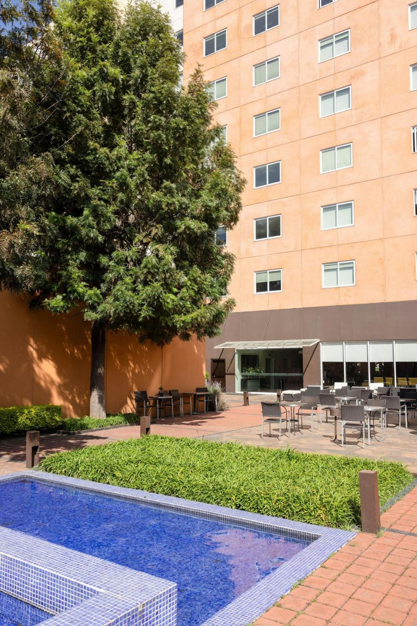 Courtyard Toluca Tollocan Екстериор снимка